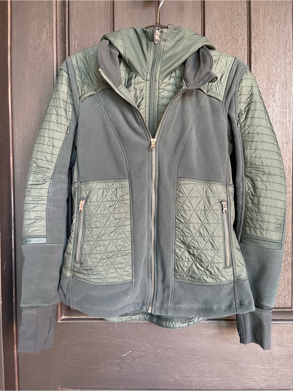 Lululemon Fleecy Keen Jacket III Dark Fuel Green DFUE Size 8 Rare